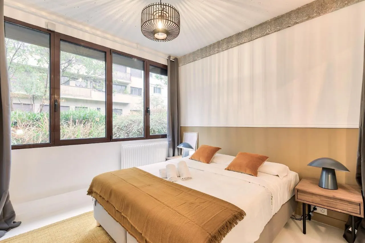 Artist And Design Loft - 10 Guests - 5 Min From Metro דירה פריז