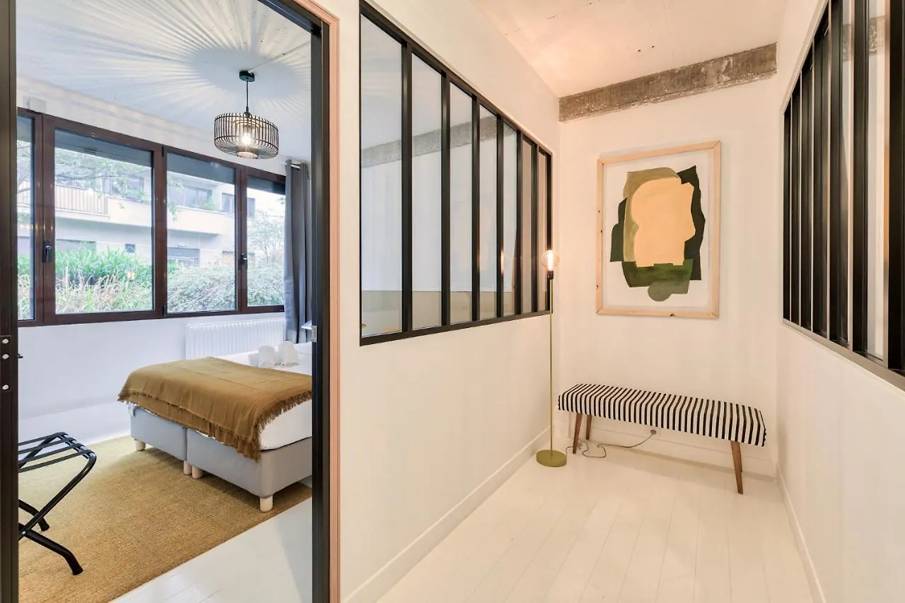 Artist And Design Loft - 10 Guests - 5 Min From Metro Apartamento
